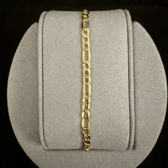 Beautiful 10k Gold Diamond Cut Figaro Bracelet 3.2mm ~7in/8in-NEW - Picture 1 of 8